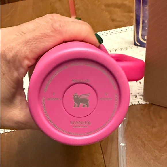 Stanley Pink Insulated Quencher Tumbler with Handle 40. oz - Picture 7 of 11